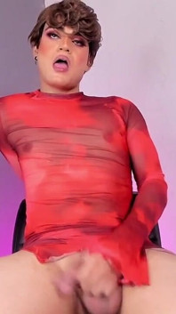 Słodkie Sissy Femboy Twink dotyka zapraszając twój język