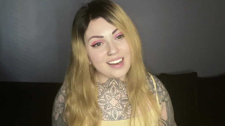 Miss Valentina: 恶霸拿走你的午餐钱