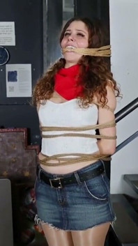 Cowgirl Mina
