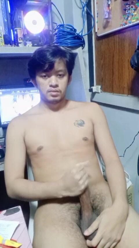 Rent A Gay Productions: Asia Twink dostane vlastní sperma