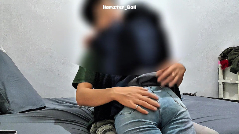 Hamster_Ball: Amatör! en malaysisk jungfru onanerar på ett hotell, hon är min...