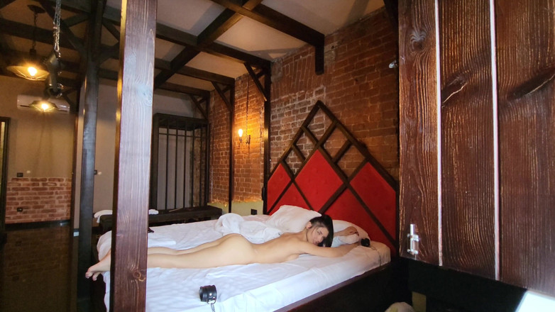 Beekeeper: Russian Man Fucked Dagestani Teen Muslim