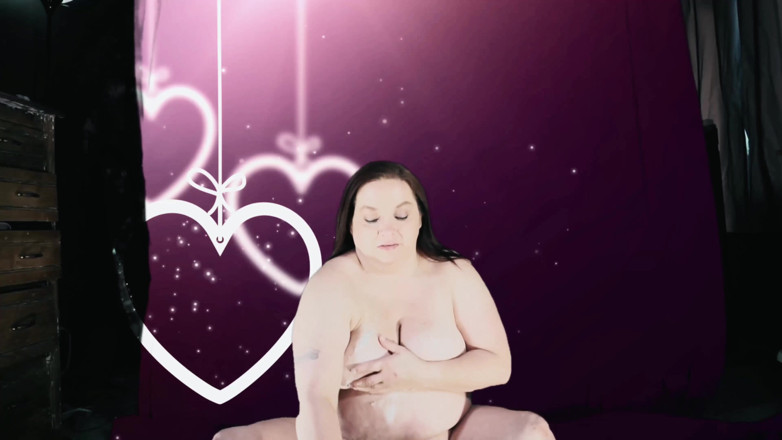 SexyNEBBW: Un gâteau d'anniversaire rencontre un gros cul