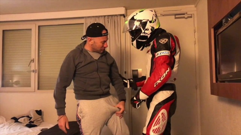 Jess Royan XXX: Amazing fetish submission for Jess and straight motorbiker