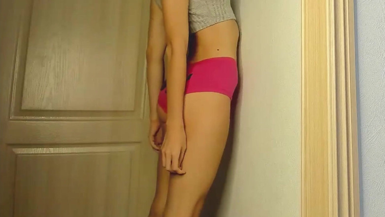 Skinny_lady69: i love show my wet pussy