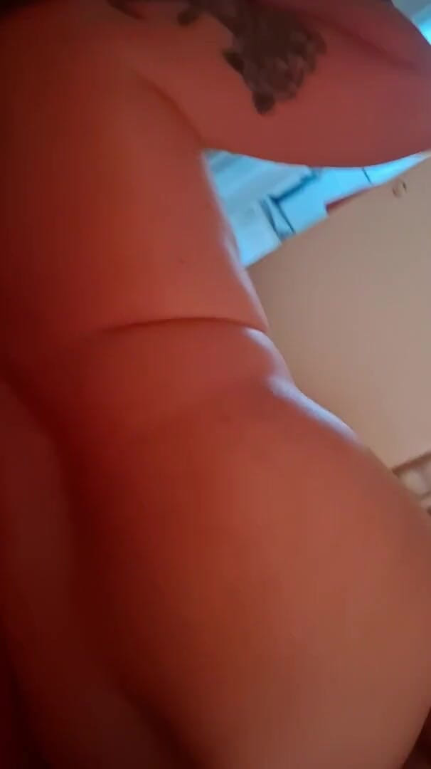 Hersecretlover: Kawan baik suami saya datang untuk wang dan meninggalkan bebannya...