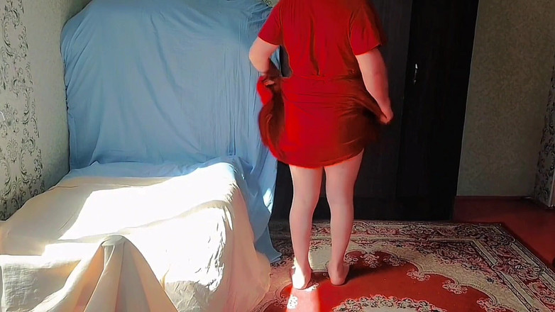 Kitty_Cross: Çarpıcı kadın egemenliği bütün gece sana yaramaz titreşimler veriyor