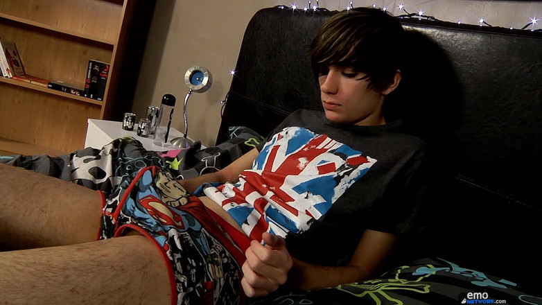 Homo Emo: W sypialni z Jaye