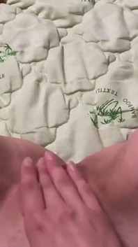 18 jahre altes mädchen masturbiert eng