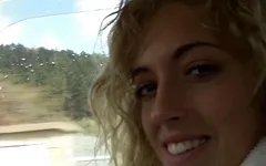 Vecchie bambole da scopare - la giovane troia sarah sweet fa un pompino pov al vecchio in macchina