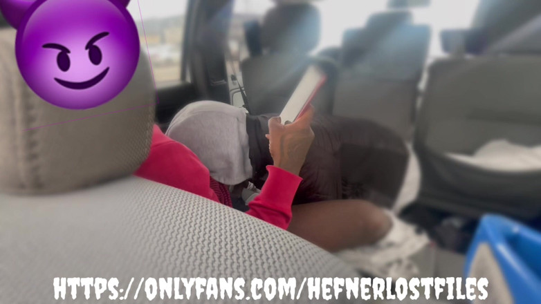 PlayboyHef: Asmr pijpbeurt met een kap, hard klaarkomen in de mond