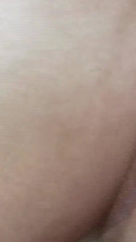 Các bà mẹ và các chàng trai