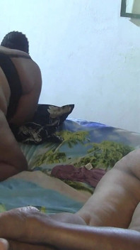 Chơi tay ba với hai bbw già