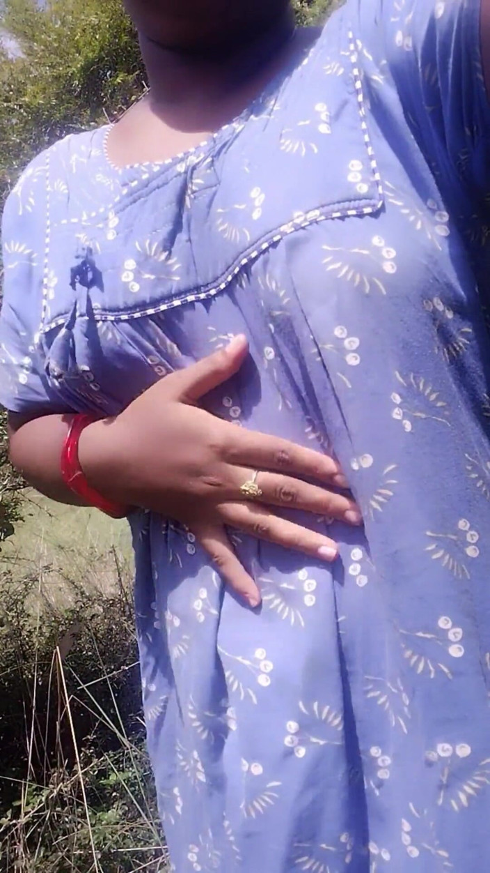 Desi World: Smutsig tamil flicka hemlig sex utomhus