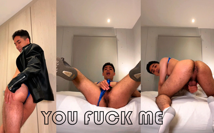 aodaboy: 브릴리언트 끈, 블루 크롭 탑, 가죽