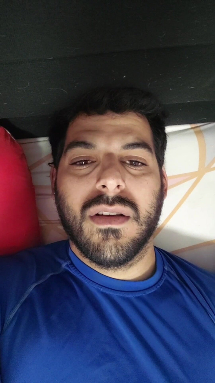 Grayalpha: Limpia el desastre y llevé a la puta a mí...