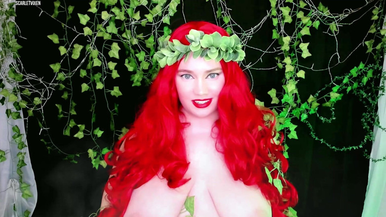 Scarlet Vixen: Transformarea lui Poison Ivy