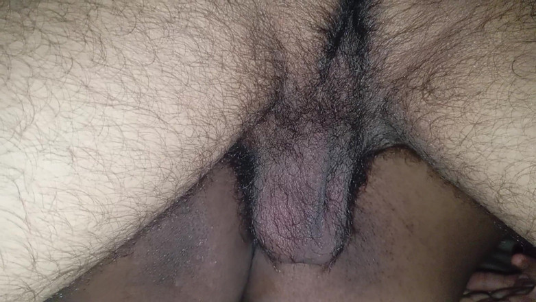 Harder299: Moje desi manželka mě ani nenechá jít na postel. Lízám...