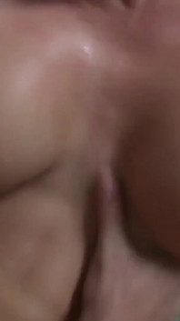 Jayden James nadržená žena dostane naplněnou kundičku