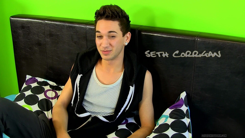 Lollipop Twinks: On Set with New Boy Seth