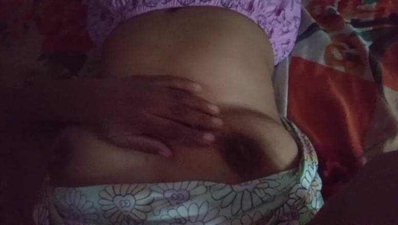 Anne White: Video solo buatan sendiri yang cantik merasai gaya peribadi, mood...