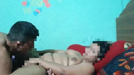 Terra alla bocca di Bhabhi in un modo straordinario