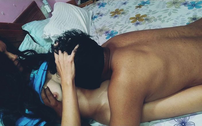 Bolly Karma: Heißeste sex, exklusive eheschlampen-show