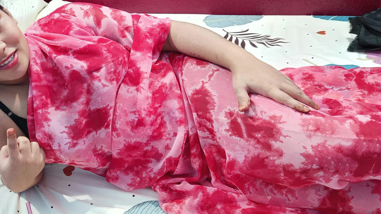 QueenSonali: La chatte de la femme salope de son demi-frère se...