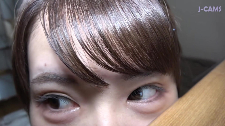 J-Cams: Vzdává se okamžiku, sladká kráska ztracená ve vlnách touhy kapitola 1