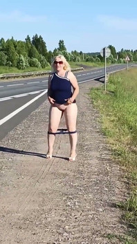 Ich werfe meine Unterhose auf die Straße