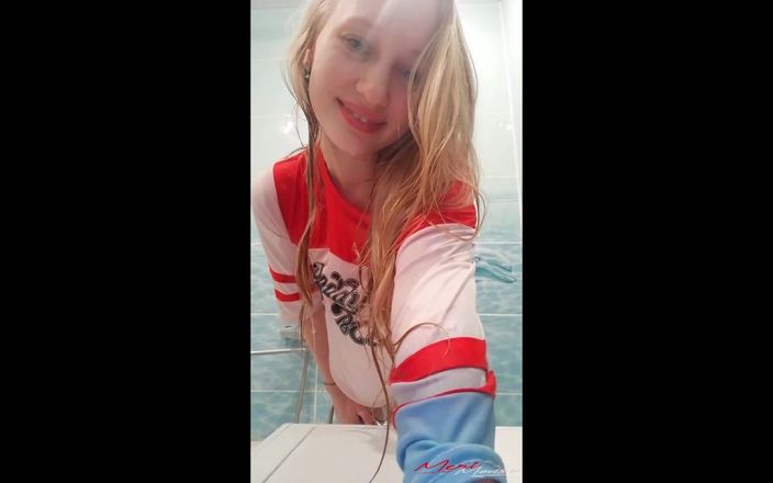 Meri-Mouse: Mám orgasmus v mokrém tričku