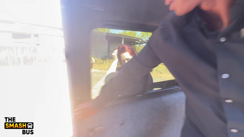 Smash bus: スポーティなぽっちゃり系がスマッシュバスで伸びて叩かれます