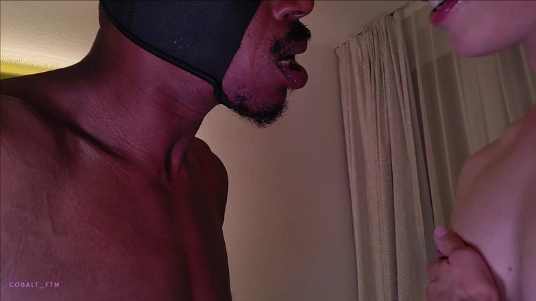 Cobalt FTM: Ftm Twink uctívá péro hung táty před tvrdým surovým bušením