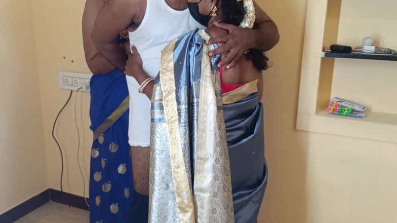 Inba: Femme au foyer et trio de femme de ménage dans...