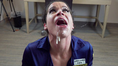 Sammi Starfish: Kadın polis Dna topluyor