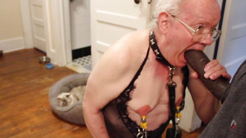 Erachi: Pappa knullar Erachis mun och röv