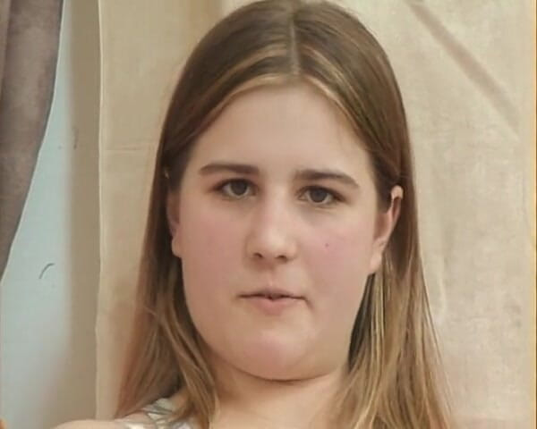YOUR FIRST PORN: Süße Sandra Mit Riesen Titten Ist Wieder Da