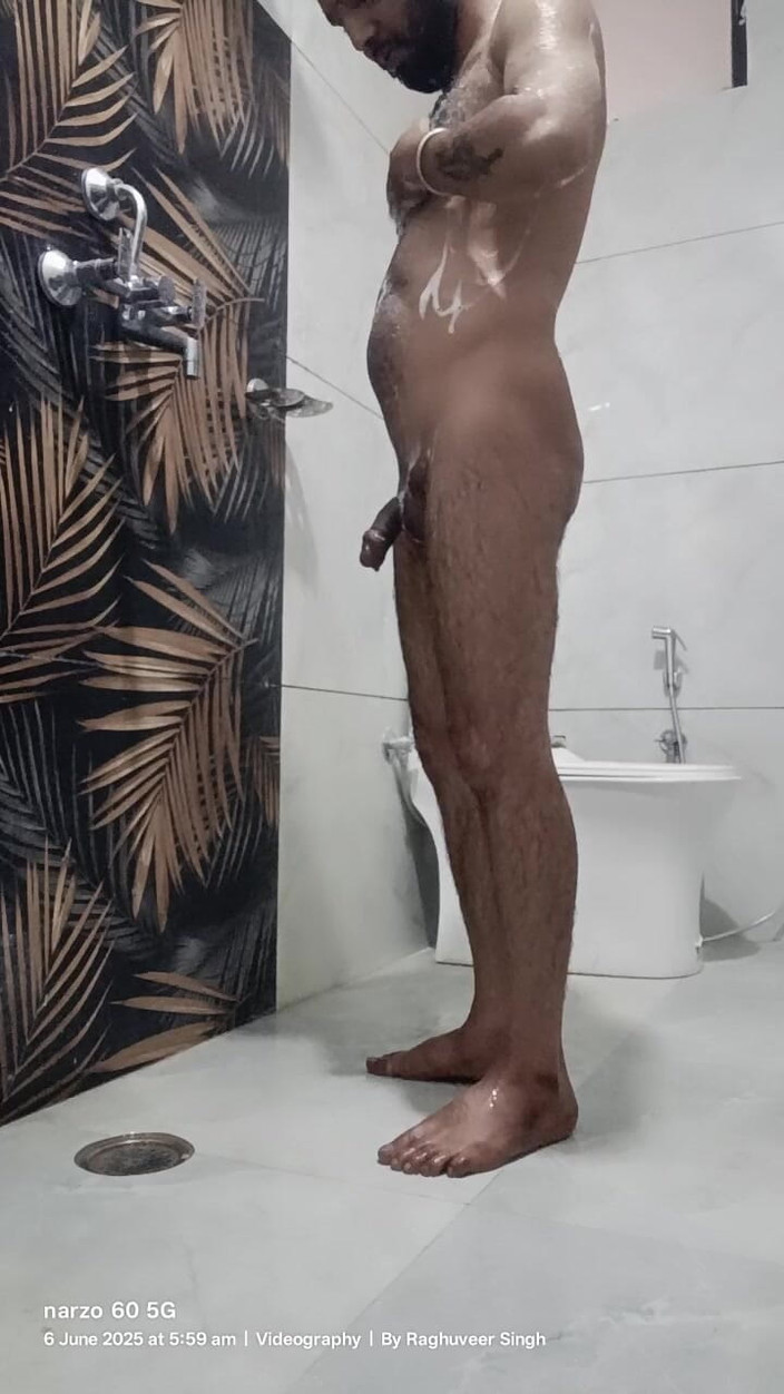 Rajasthani-old-lover: Masterbation Show în toaletă