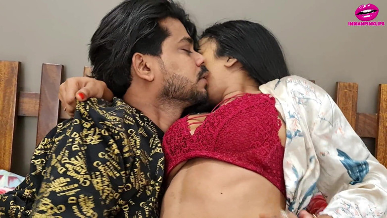 Indianpinklips: Vợ Ấn Độ làm tình với chồng