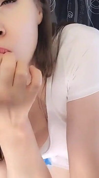 스타킹을 입은 춤...