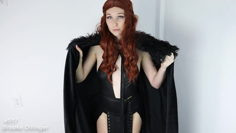 Brooke Dillinger: Sansa Stark seni 31 talimatıyla yakalıyor