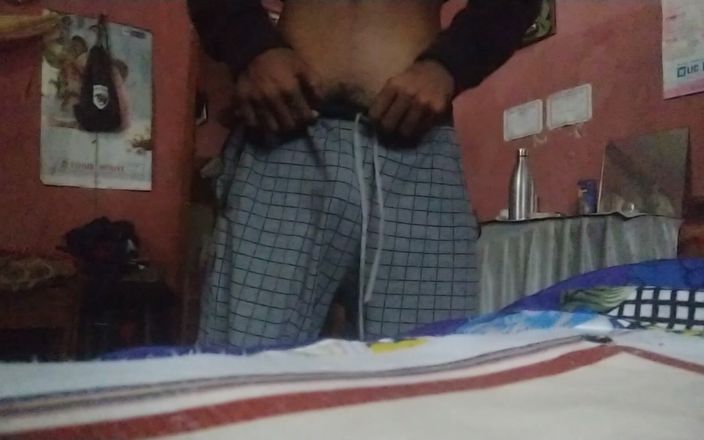 Kissing hub studio: Aku tidak punya pacar, aku melakukan kecelakaan.