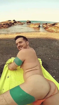 Yoshikawasakixxx - Yoshi Кавасаки растягивает дырку аксель бездны