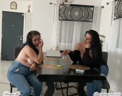 fartingclub01: Sexy fumador español vs fumador rumano