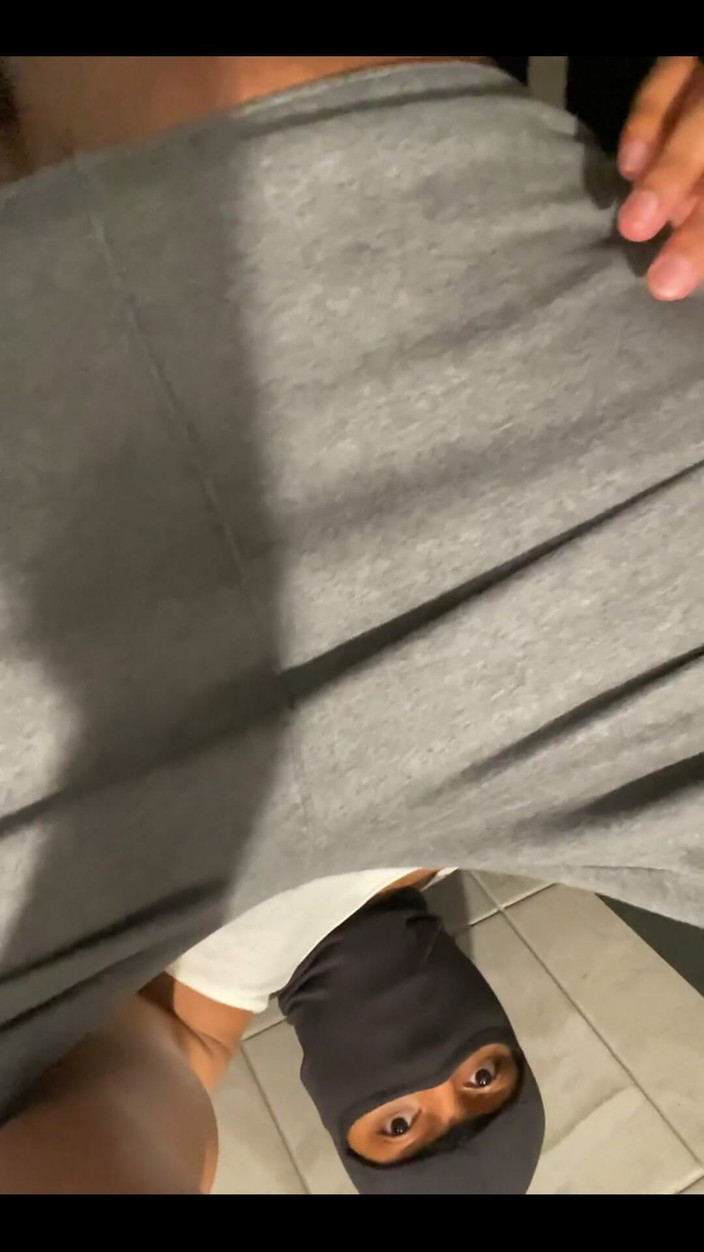 Tailandxxx: Brown Hole