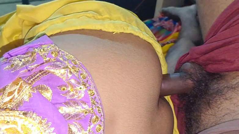 Priya_Sena_26: Plivat na zadek švagrové