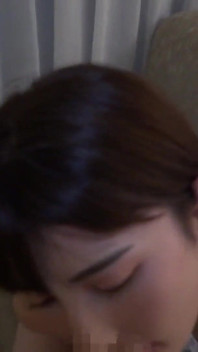 Det kostade 5 000 dollar att spela in den här videon. Creampie till en japansk gravure idol med stora tuttar