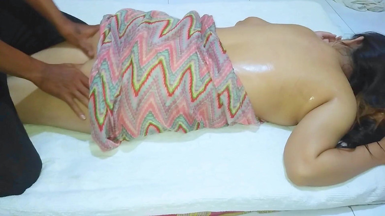 Amanda jenny: Dorf-schaman führt patienten Implantate ein, aber stattdessen fickt er sie...