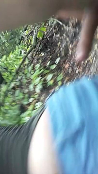 Boricouple: Moje přítelkyně mi kouří ptáka v parku a pak je...