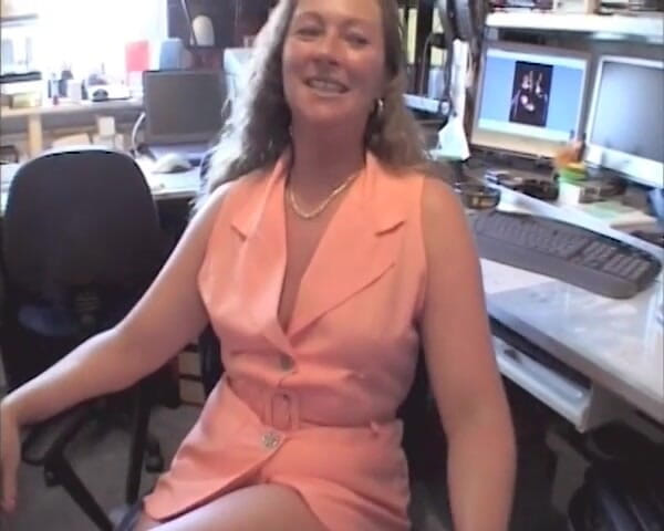 Porno Cloud: Sekrety Houswife.